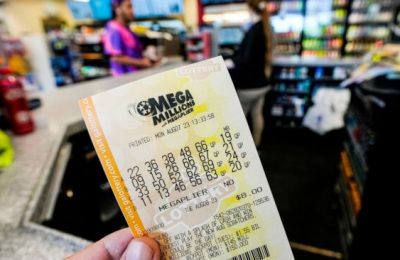 US: Mega Millions jackpot surges past $1bn after Christmas Eve drawing