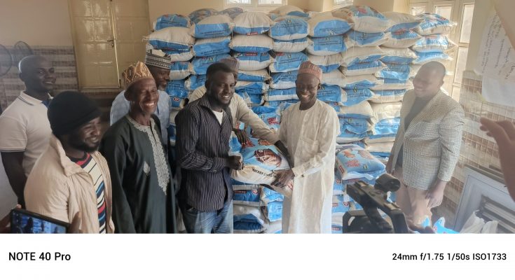 Yuletide: Oluremi Tinubu gifts Christian community 1,000 bags of rice in Bauchi