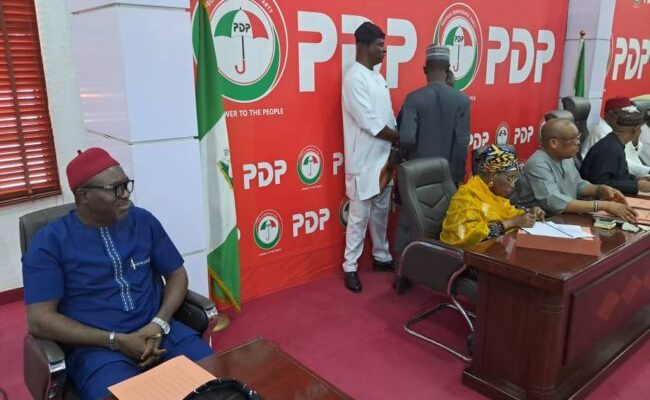 Fight erupts at PDP's national secretariat over secretary position