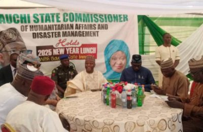 Gov Bala celebrates with inmates at Bauchi correctional