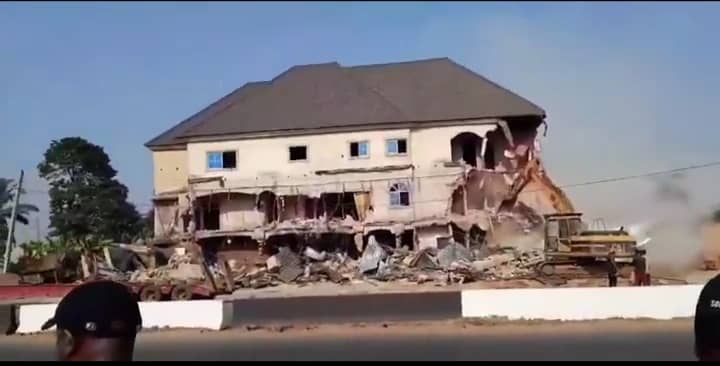 VIDEO: Anambra govt demolishes kidnappers' den disguised as hotel