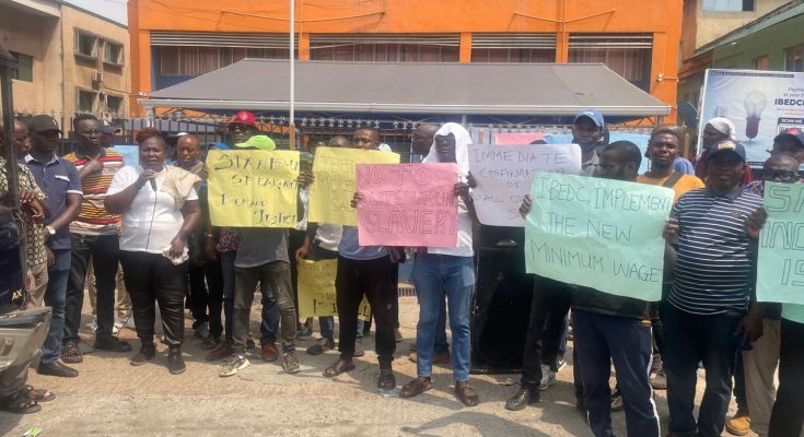 Oyo IBEDC workers stage protest over mass layoffs, salary deductions